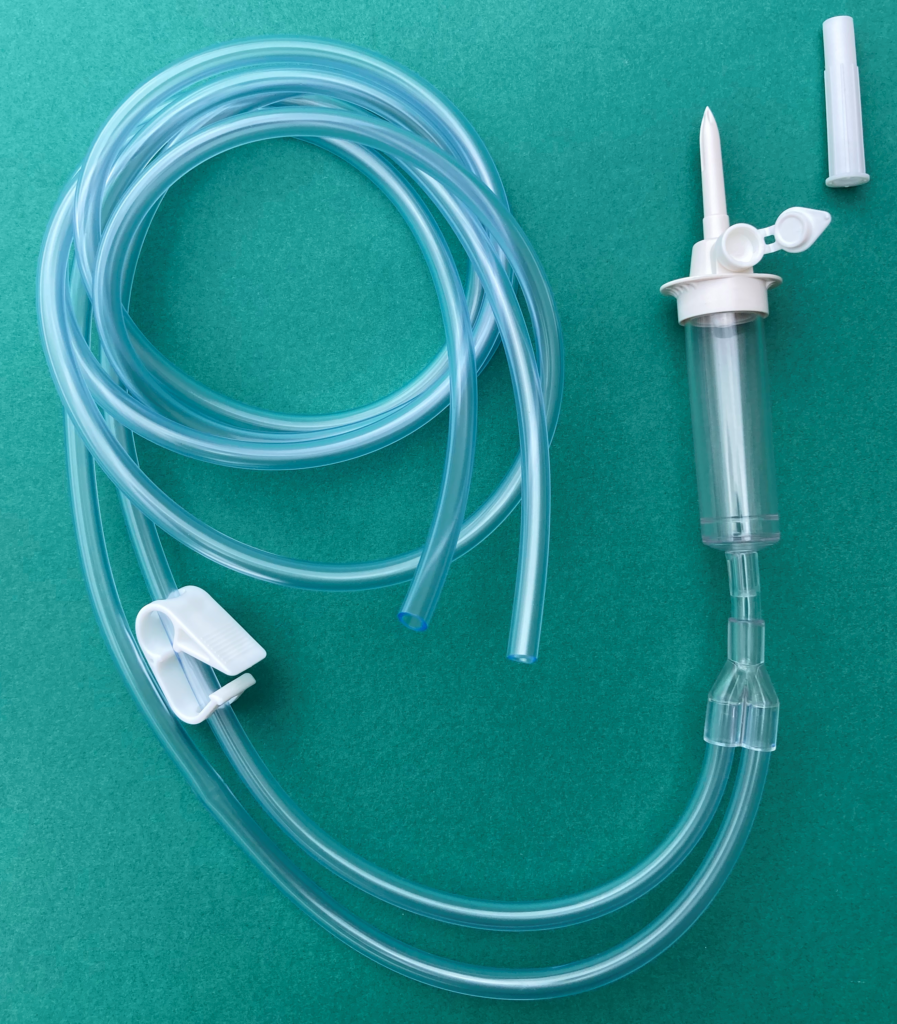 Spike with Drip-chamber and draw-off tube. (IV Kits) – Sterimatic Worldwide